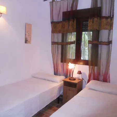 Cortijo El Almendro, Urb. Fuente Del Gallo, Conil *